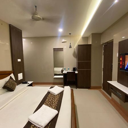 Hotel Sivas Regency 泰尼 外观 照片