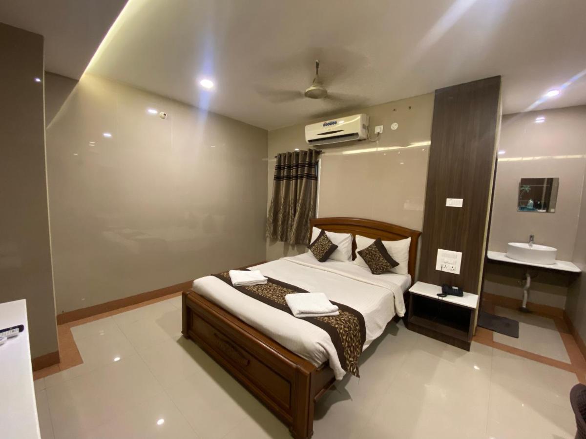 Hotel Sivas Regency 泰尼 外观 照片